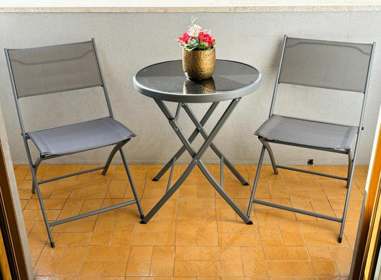 Les Suites Di Adi Apt Бари Экстерьер фото
